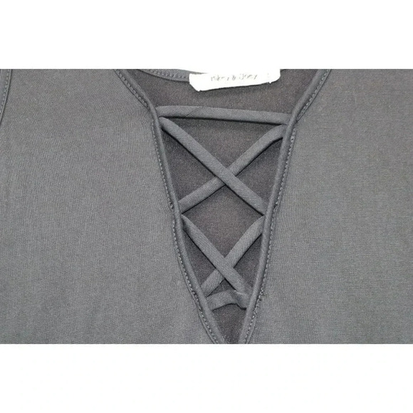 Mikey & Joey Women's Black Dress-Asymmetrical Hemline -Size Large-Rayon - Picture 4 of 6